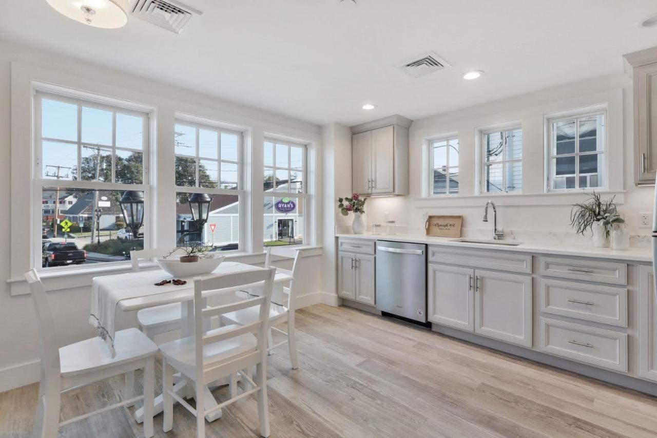 Harbourtown Suites On Plymouth Harbor 外观 照片
