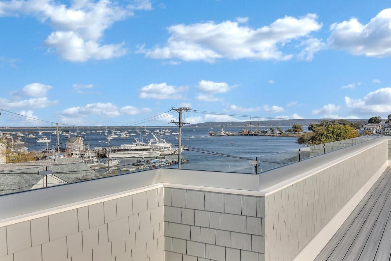 Harbourtown Suites On Plymouth Harbor 外观 照片