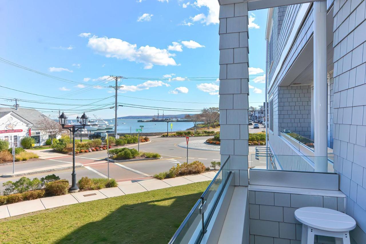 Harbourtown Suites On Plymouth Harbor 外观 照片