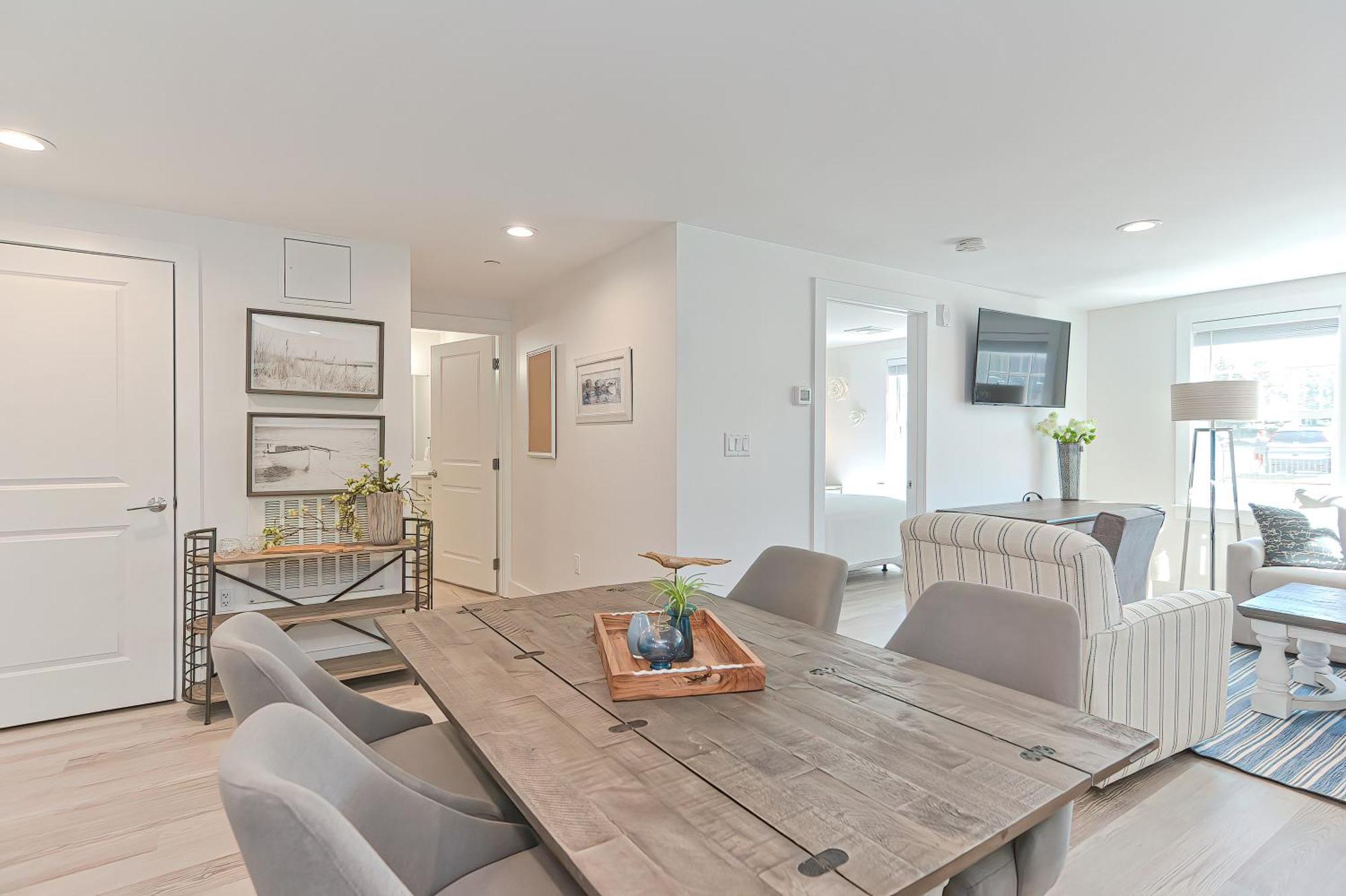 Harbourtown Suites On Plymouth Harbor 外观 照片